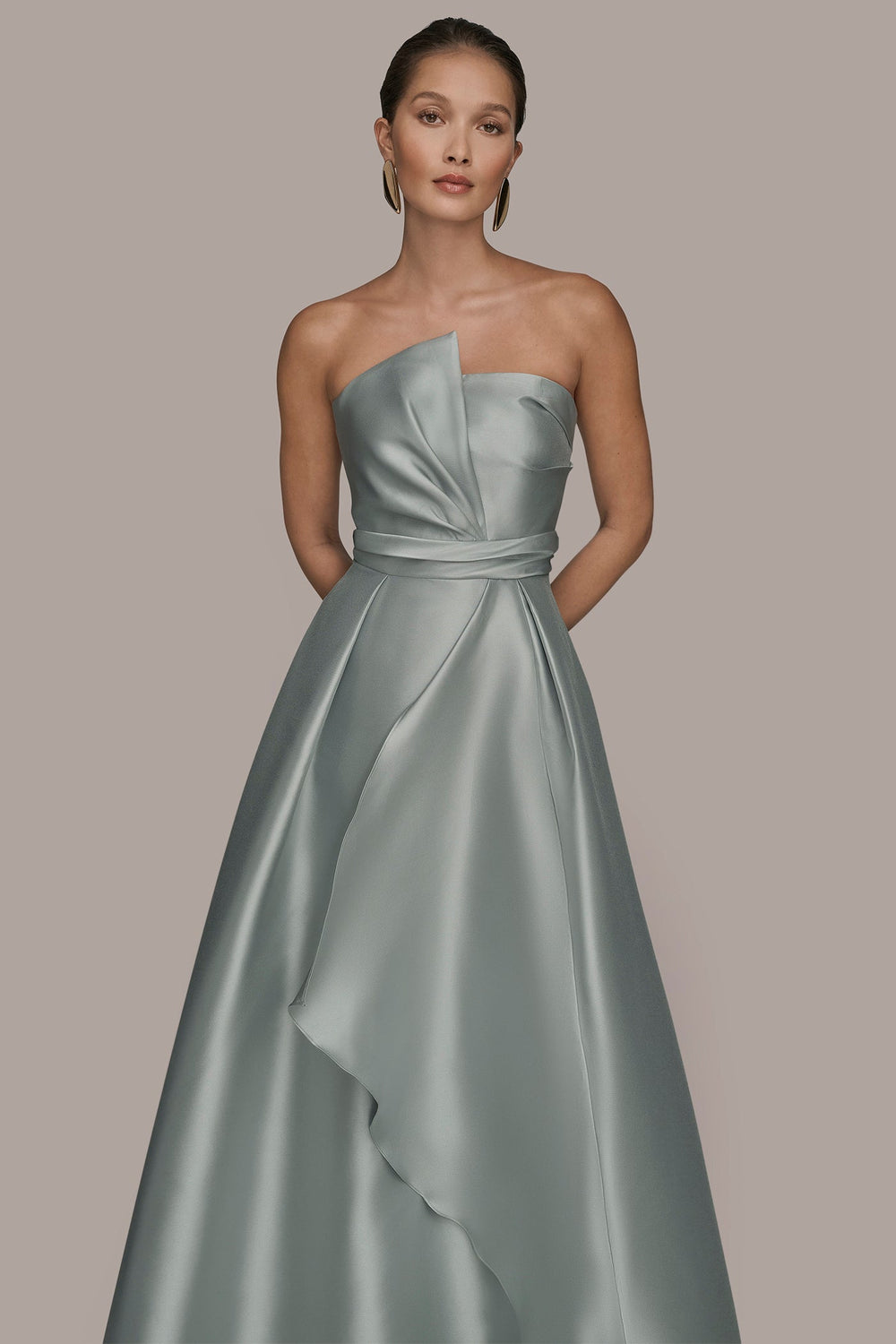 Donna Karan | MIKADO SATIN STRAPLESS GOWN
