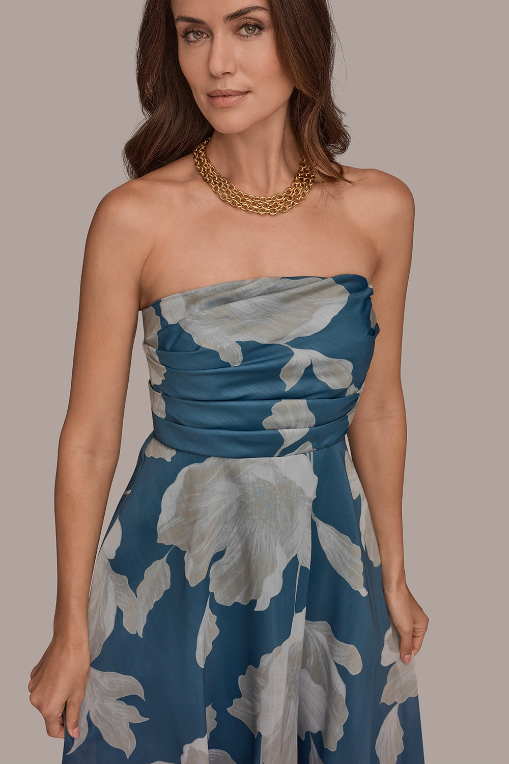 Donna Karan | ORGANZA STRAPLESS FLORAL PLEATED GOWN