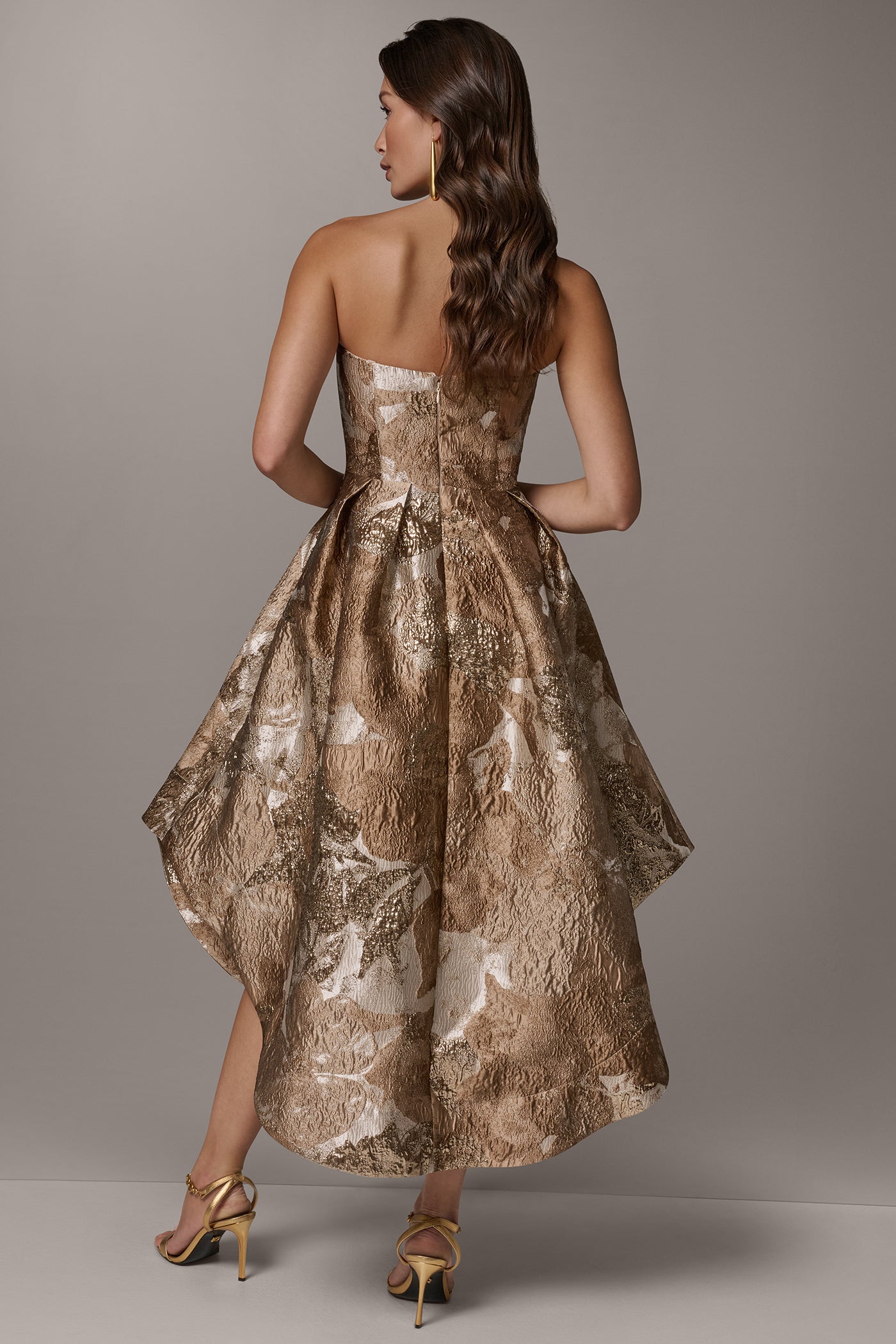 Donna Karan | BROCADE STRAPLESS PLEATED MIDI GOWN
