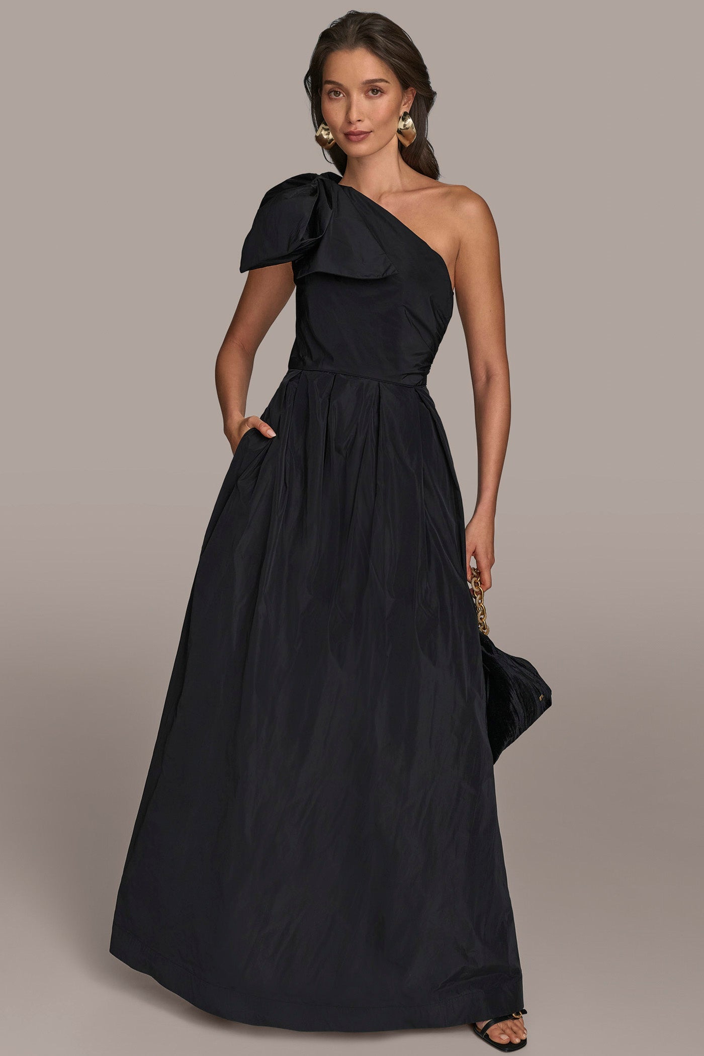 Donna Karan | TAFFETA ONE-SHOULDER BALL GOWN