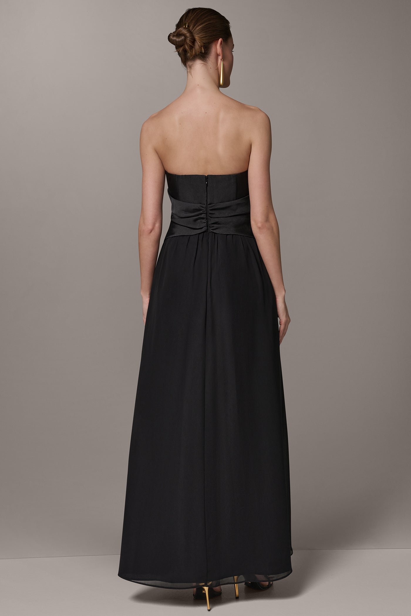 Donna Karan | MIKADO AND CHIFFON STRAPLESS TWIST GOWN