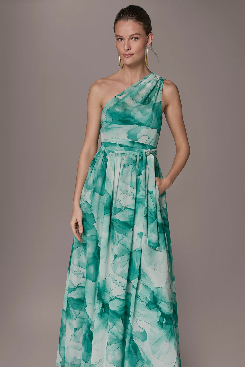 Donna Karan | CHIFFON FLORAL ONE-SHOULDER GOWN