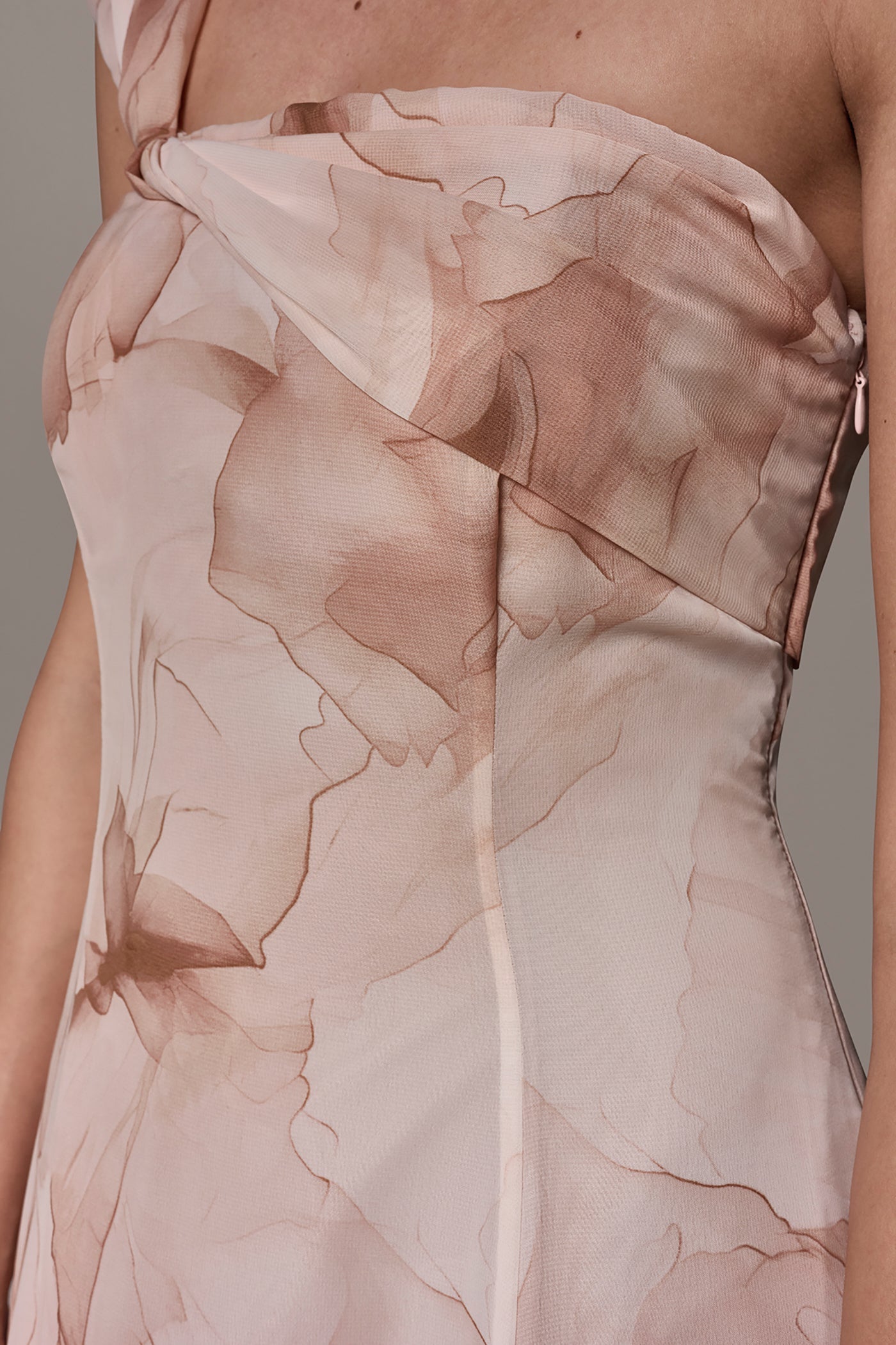 Donna Karan | CHIFFON FLORAL ONE-SHOULDER TWIST BALL GOWN
