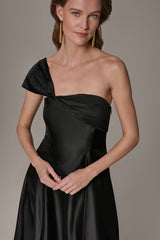 Donna Karan | ORGANZA TWIST ONE-SHOULDER BALL GOWN