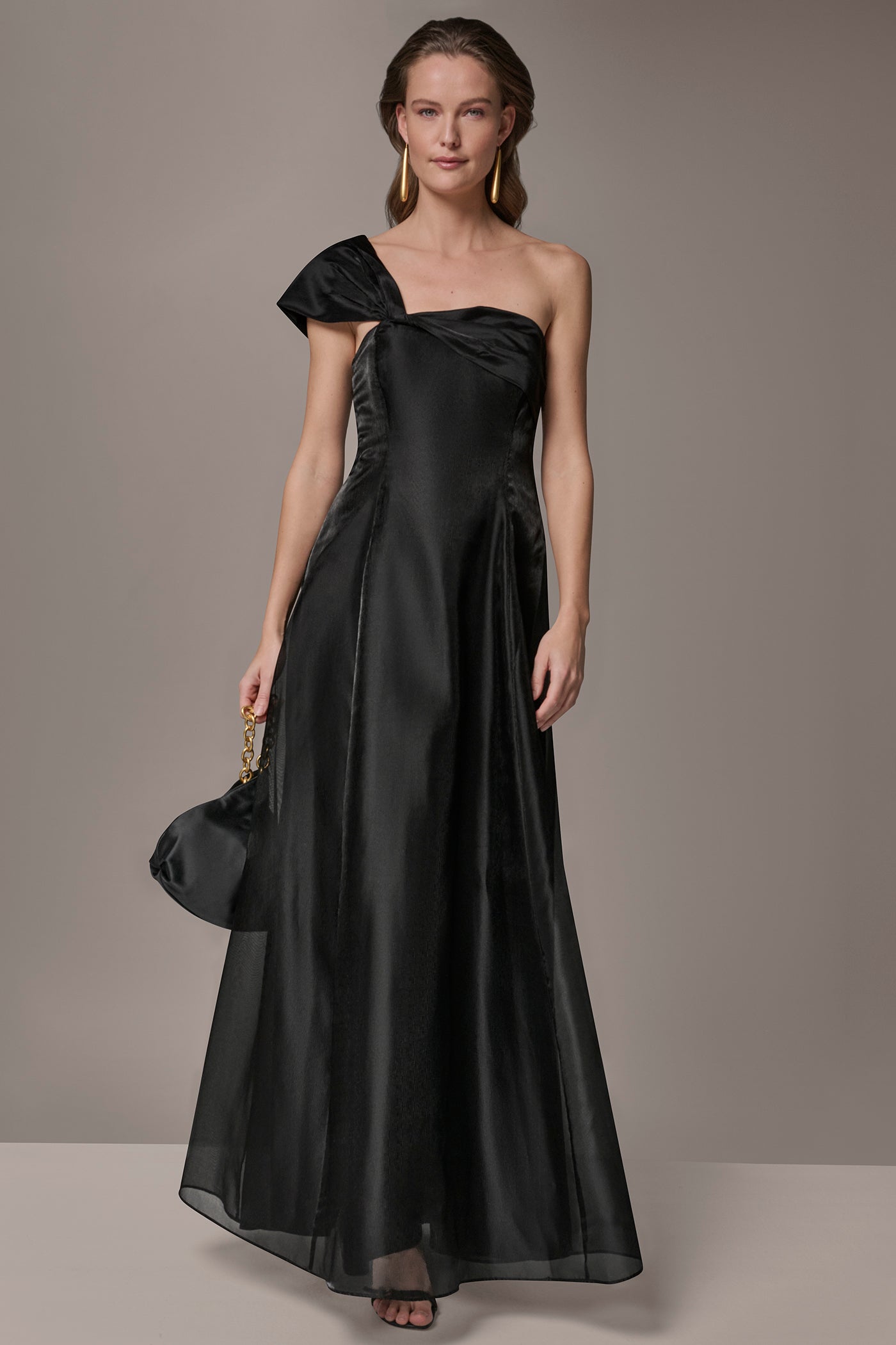 Donna Karan | ORGANZA TWIST ONE-SHOULDER BALL GOWN