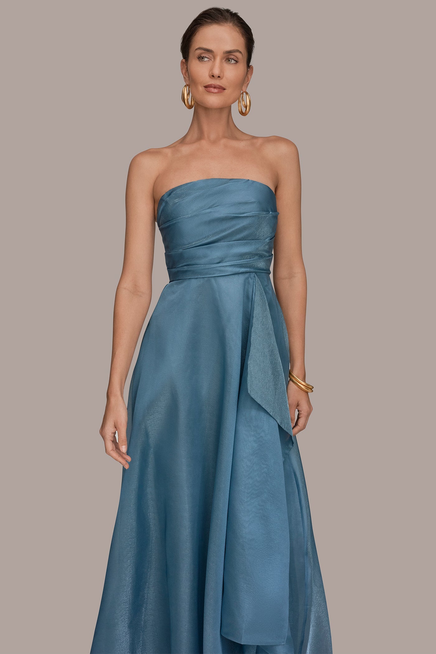 Donna Karan | STRAPLESS RUFFLE A-LINE GOWN