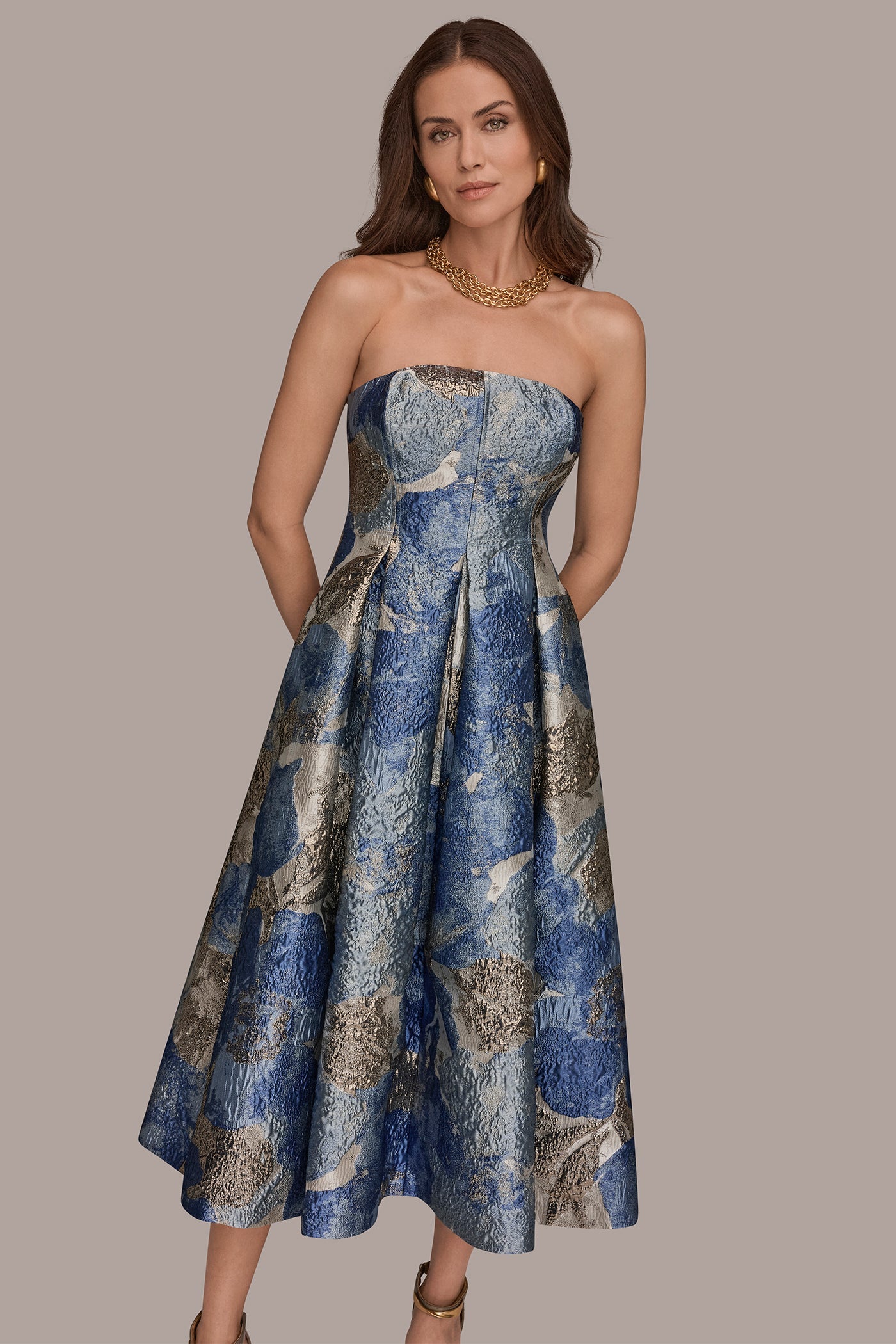 Donna Karan | METALLIC FLORAL-JACQUARD SLEEVELESS MIDI GOWN