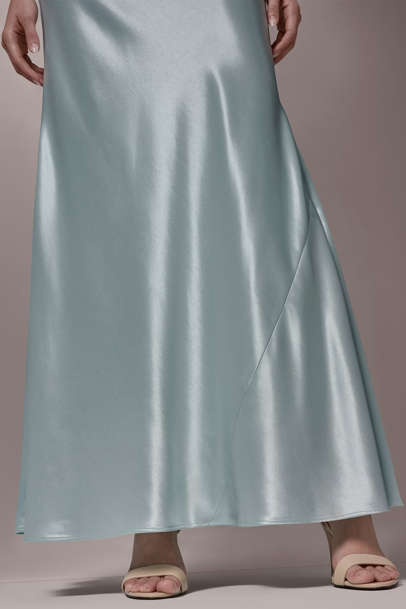 Donna Karan | SLEEVELESS COWL-NECK GOWN