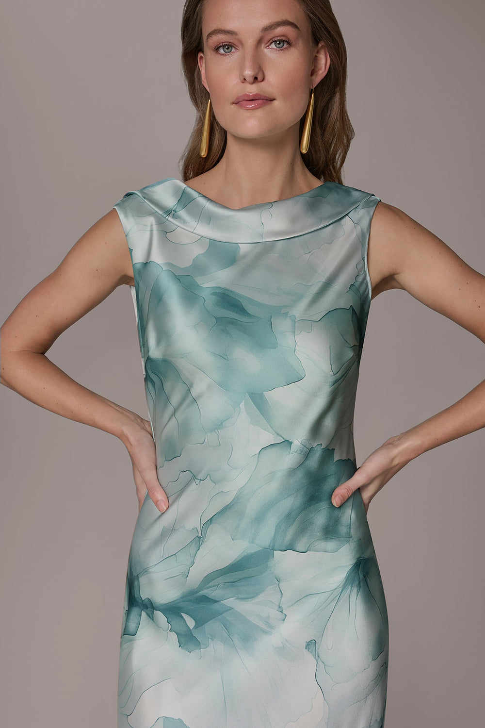 Donna Karan | CHARMEUSE FLORAL RUFFLE GOWN