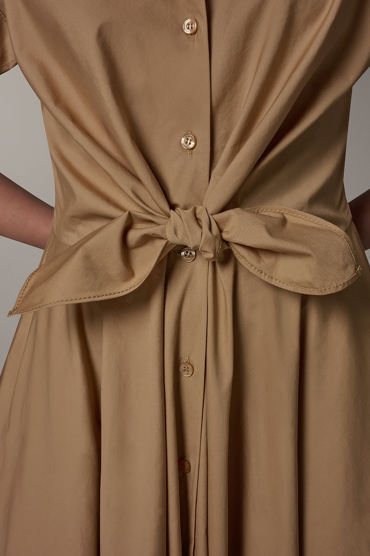 Donna Karan | SHORT SLEEVE TIE FRONT MAXI SHIRT DRESS