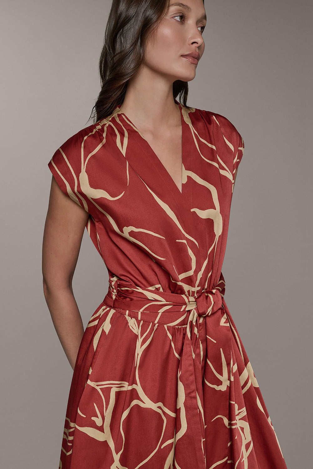 Donna Karan | SLEEVELESS PRINT MIDI DRESS
