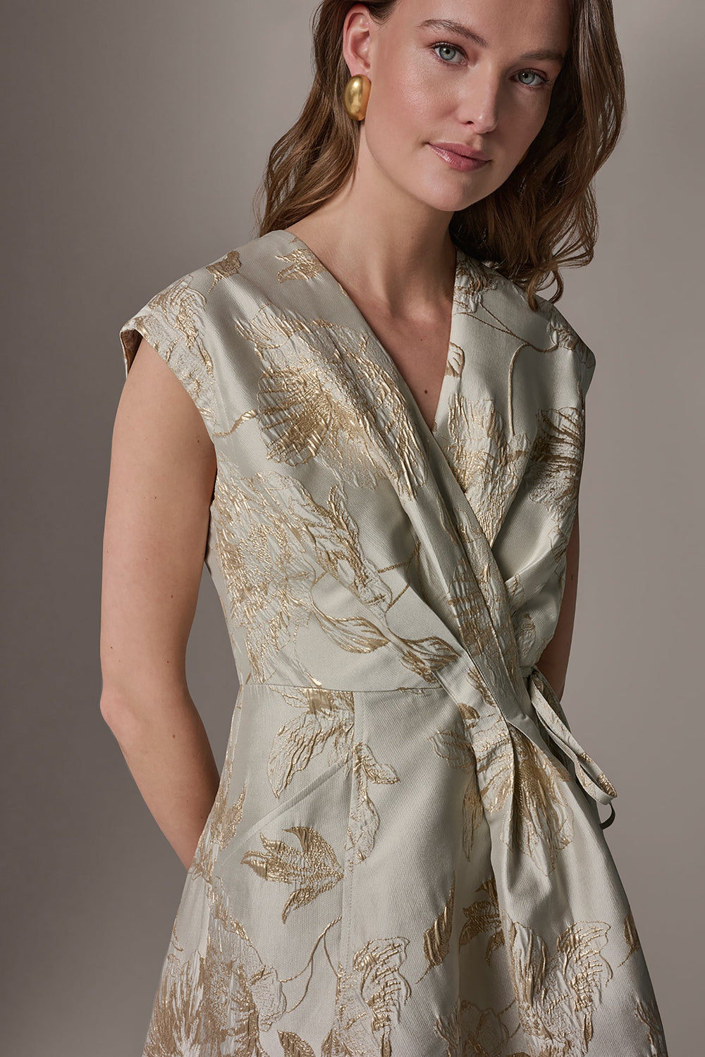 Donna Karan | FLORAL-JACQUARD MIDI WRAP DRESS