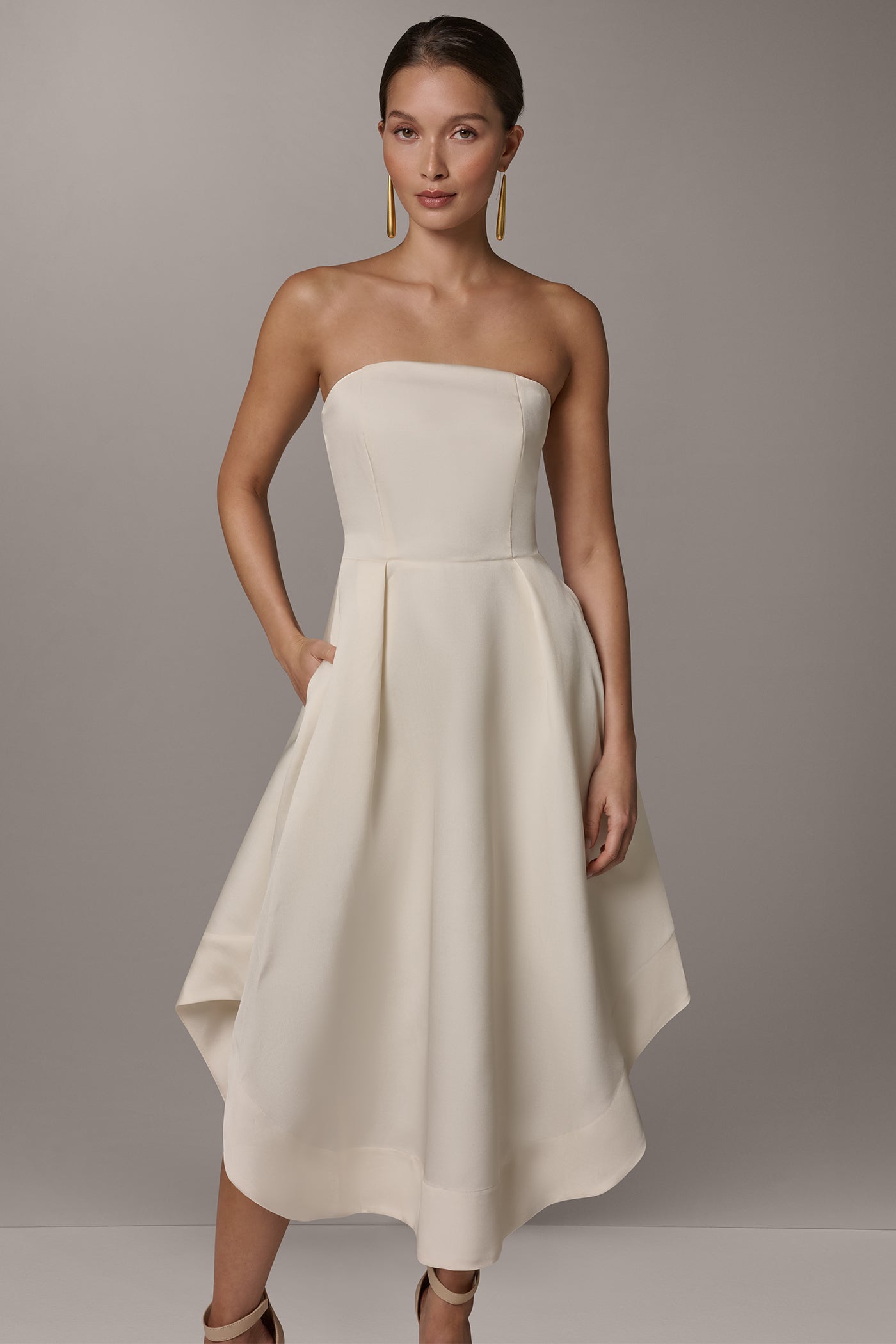 Donna Karan | MIKADO STRAPLESS MIDI GOWN