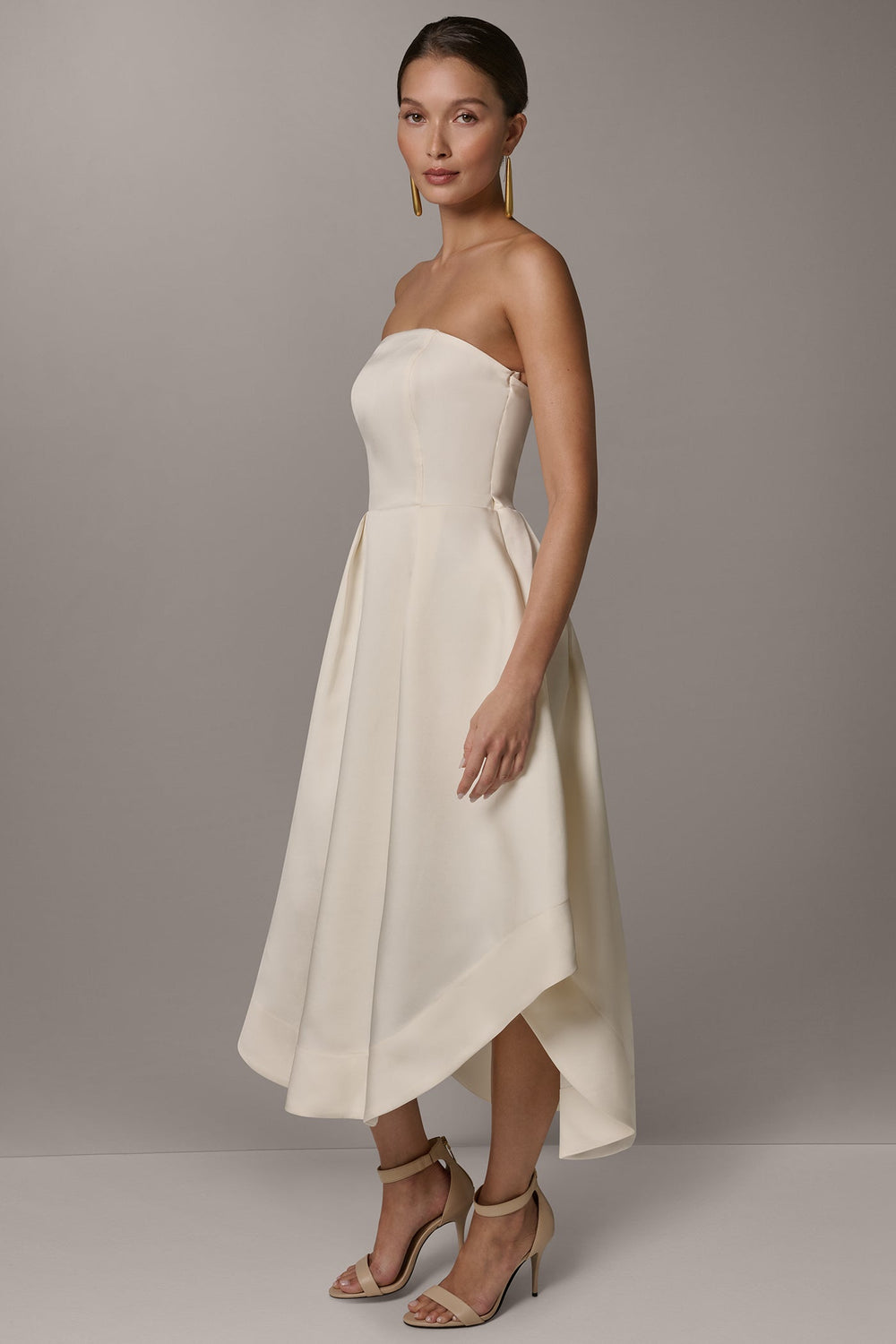 Donna Karan | MIKADO STRAPLESS MIDI GOWN