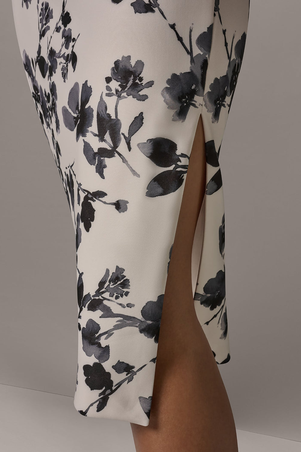 Donna Karan | FLORAL ONE-SHOULDER SHEATH DRESS