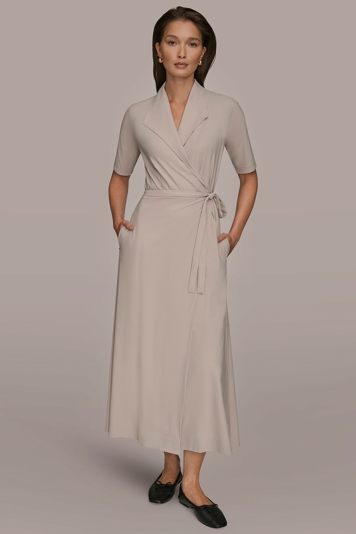 Donna Karan | THE MODERN TRAVEL ELBOW-SLEEVE MIDI WRAP DRESS