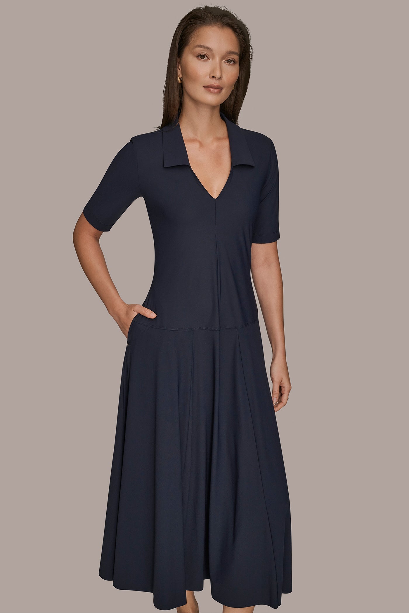 Donna Karan | THE MODERN TRAVEL ELBOW SLEEVE MIDI POLO DRESS