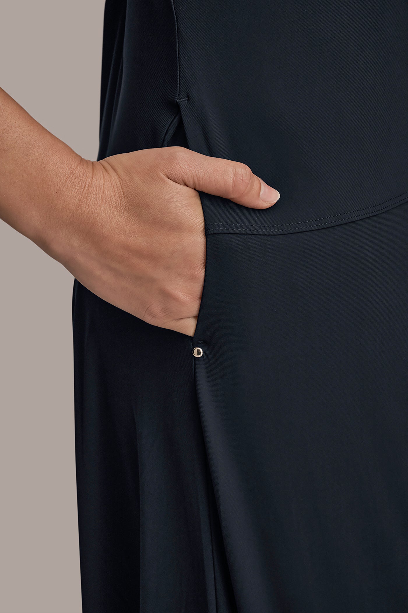 Donna Karan | THE MODERN TRAVEL ELBOW SLEEVE MIDI POLO DRESS