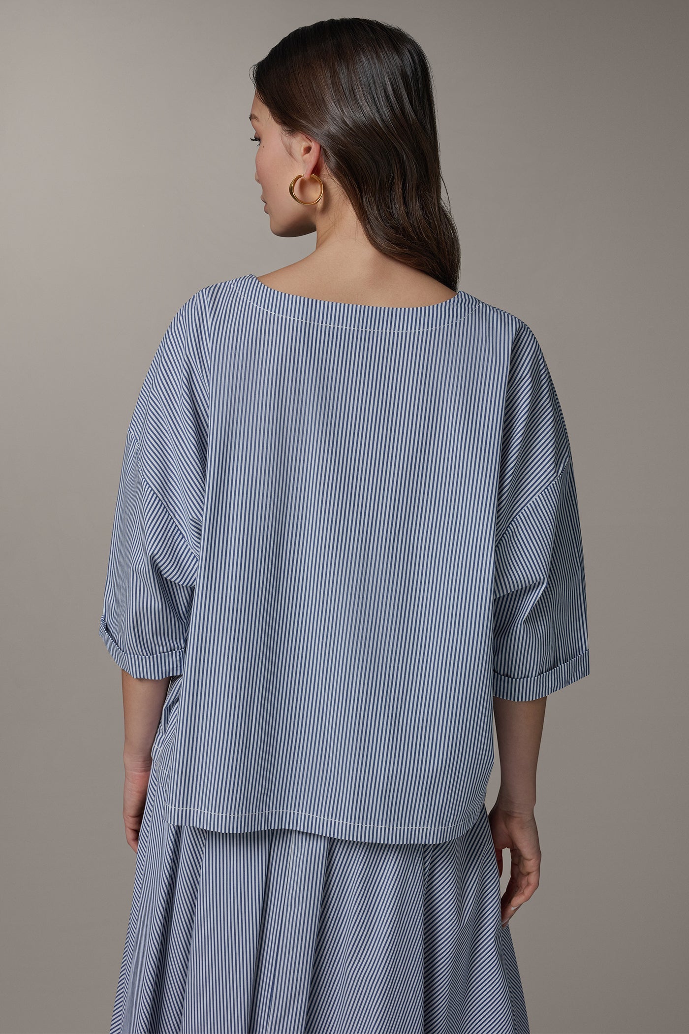 Donna Karan | 3/4 SLEEVE STRIPE BLOUSE