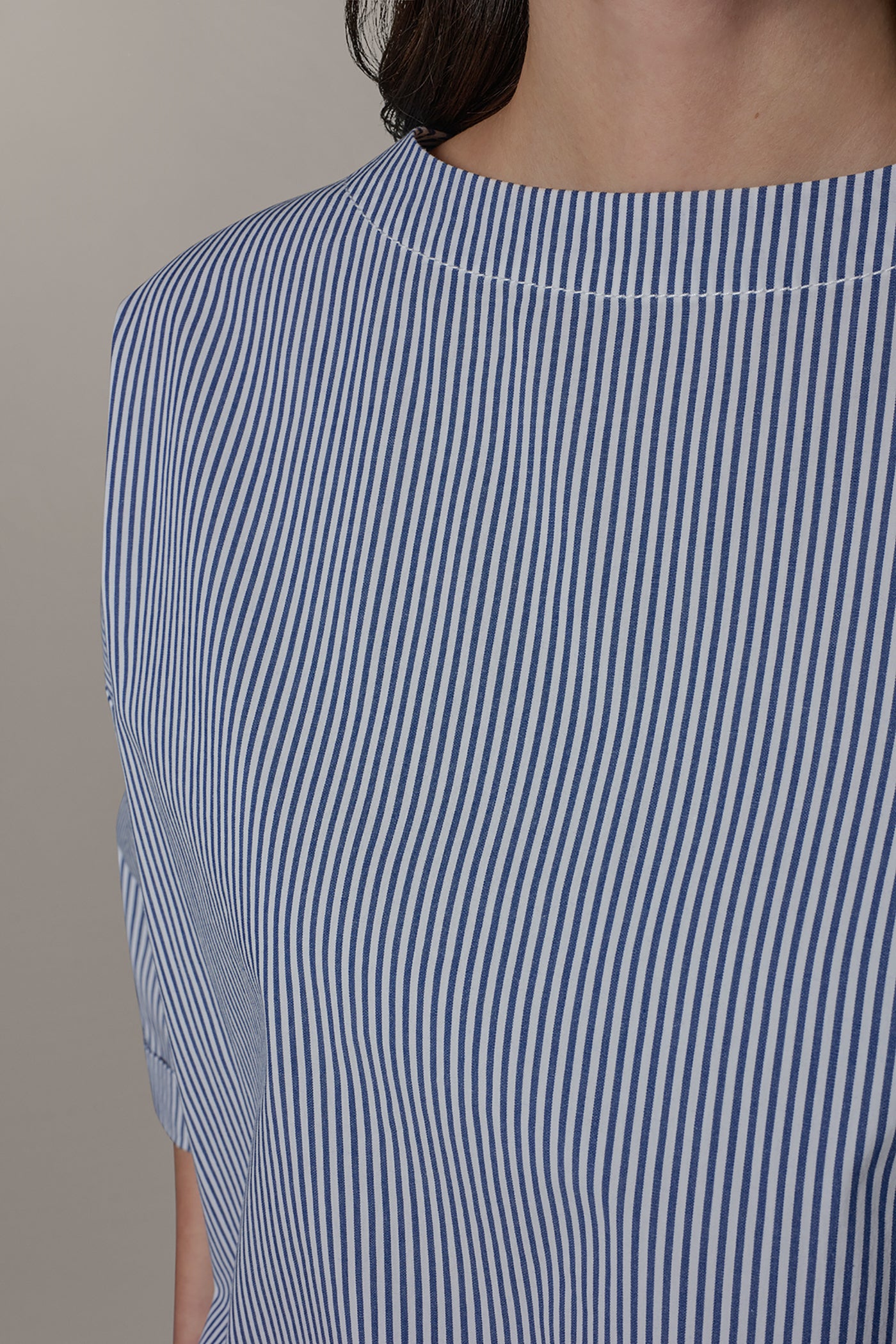Donna Karan | 3/4 SLEEVE STRIPE BLOUSE
