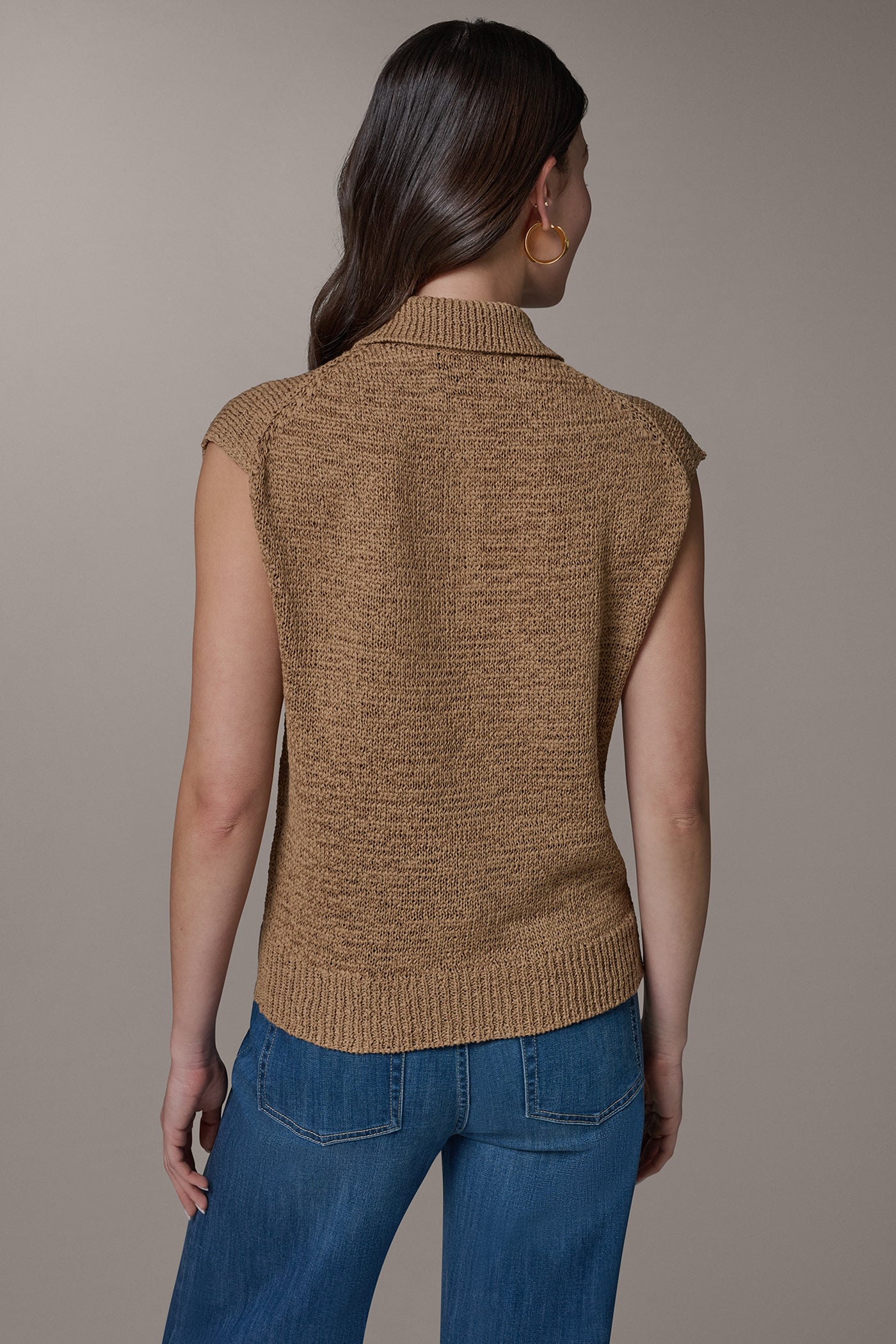 Donna Karan | SLEEVELESS POLO SWEATER