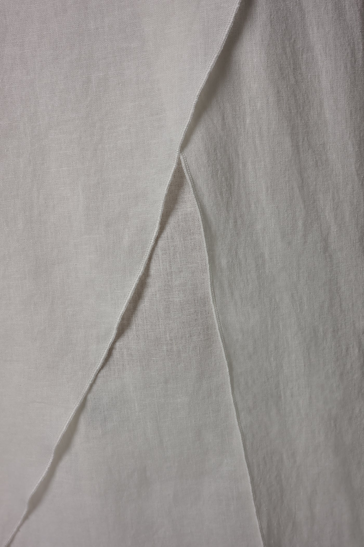 Donna Karan | 3/4 SLEEVE OVERLAY BLOUSE