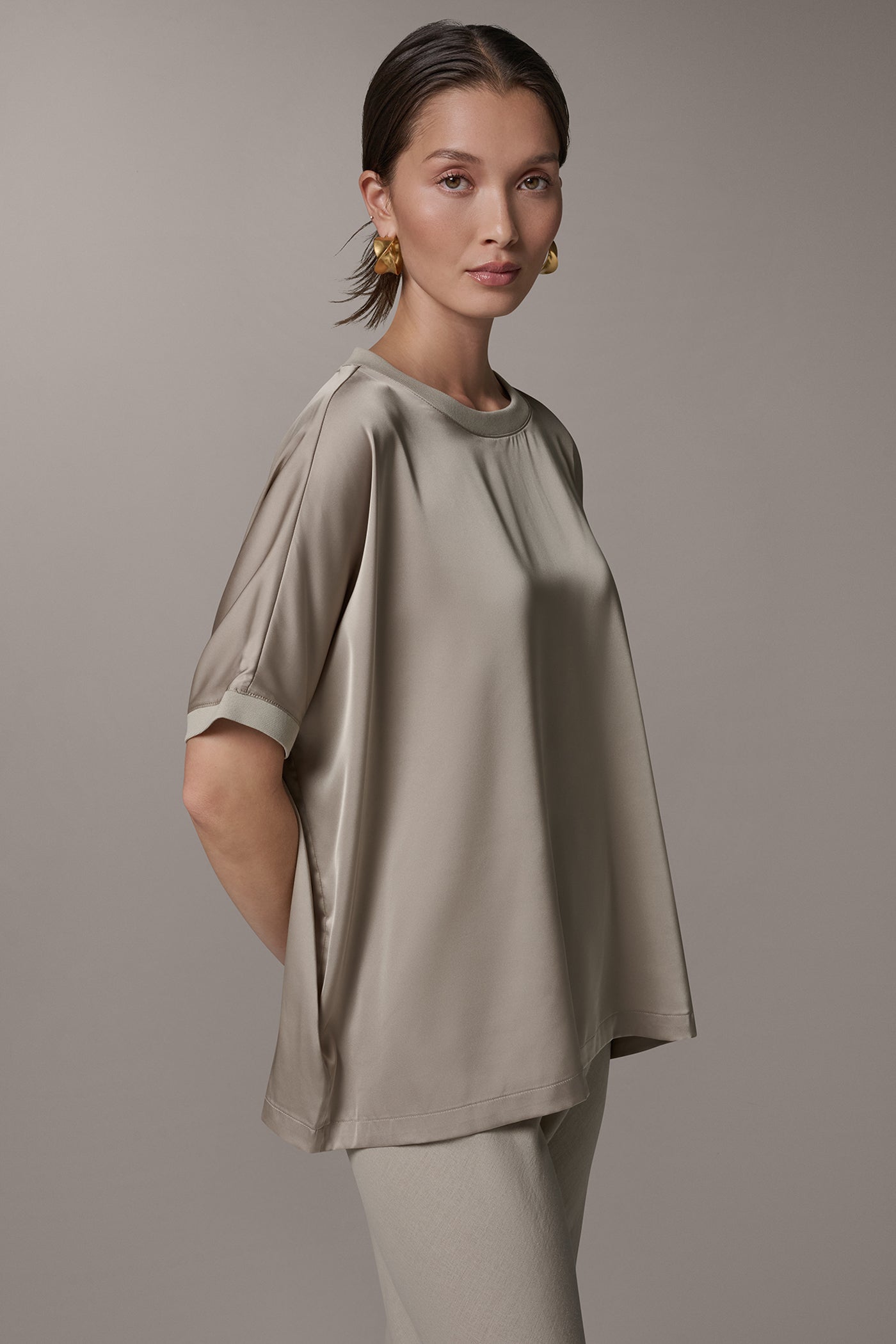Donna Karan | DOLMAN SLEEVE BLOUSE