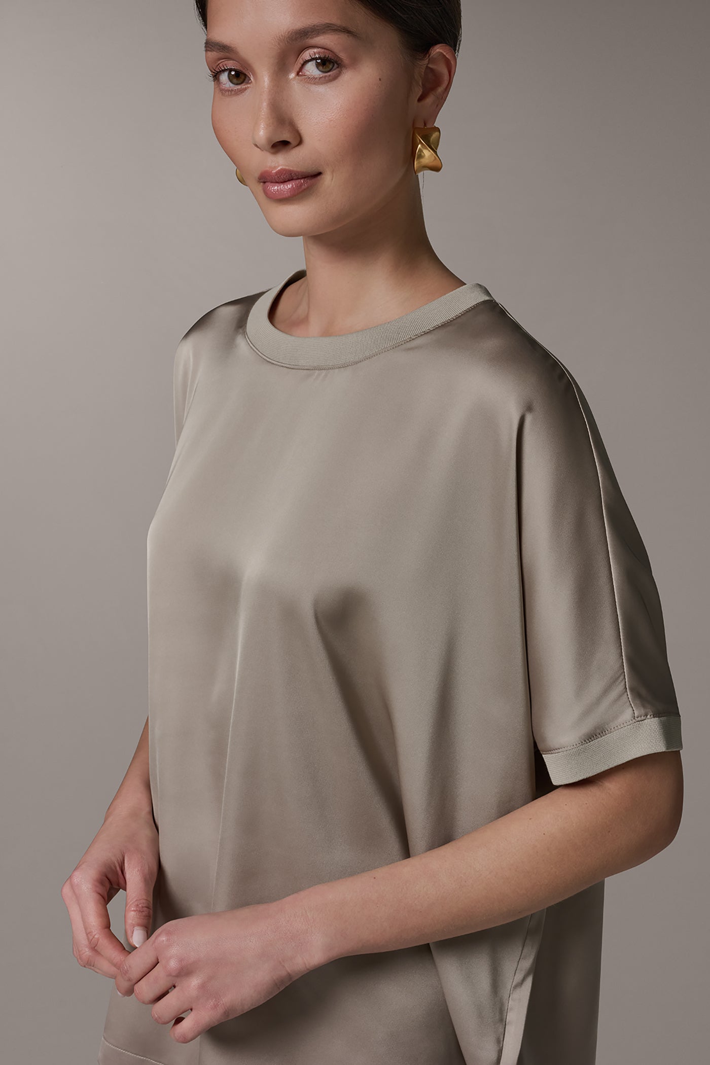 Donna Karan | DOLMAN SLEEVE BLOUSE