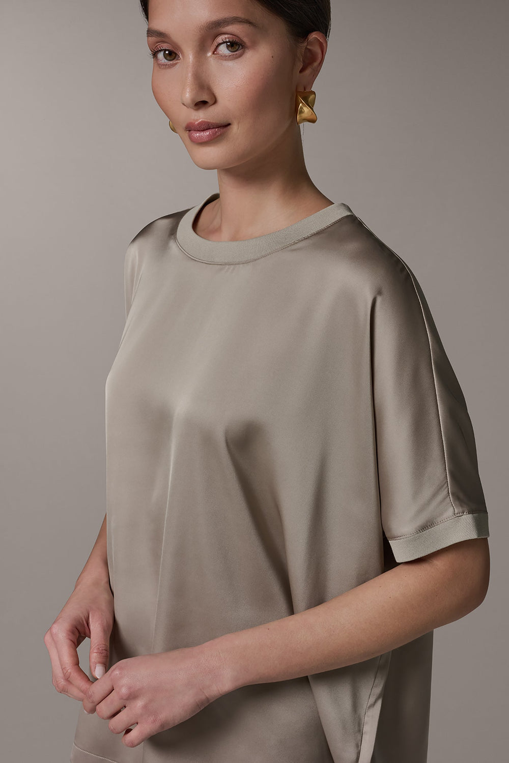 Donna Karan | DOLMAN SLEEVE BLOUSE