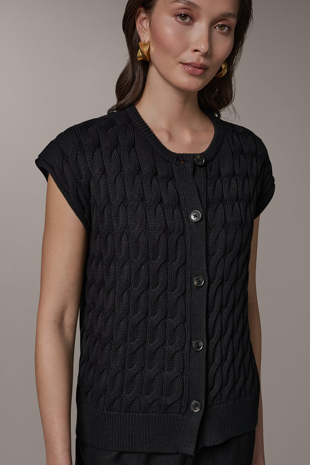 Donna Karan | SLEEVELESS CABLE KNIT VEST