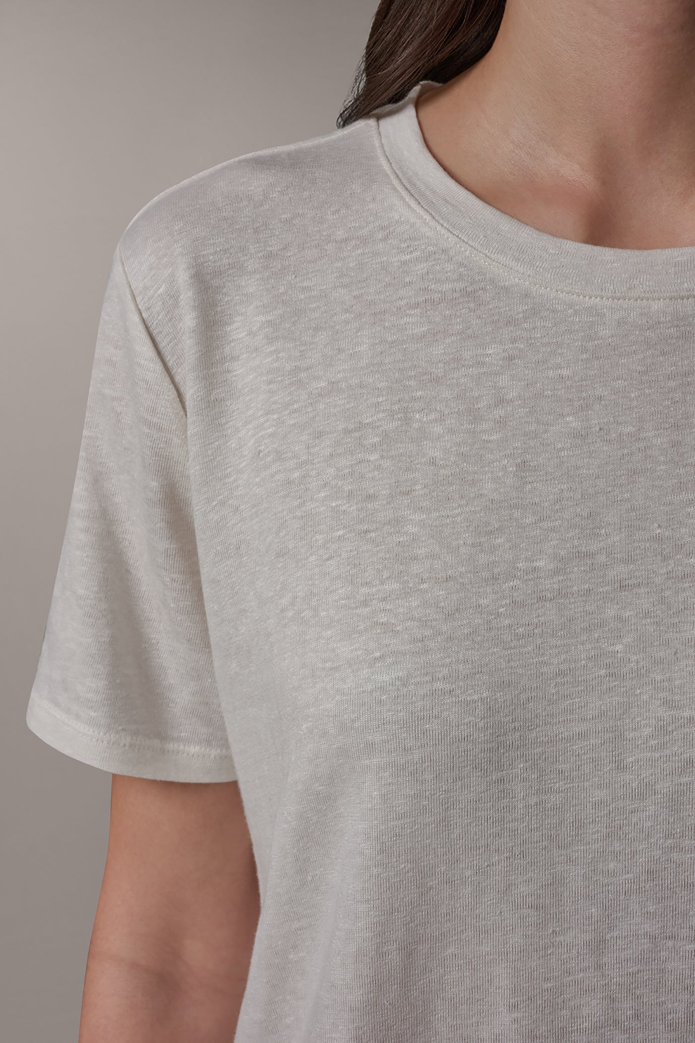 Donna Karan | SHORT SLEEVE TEE