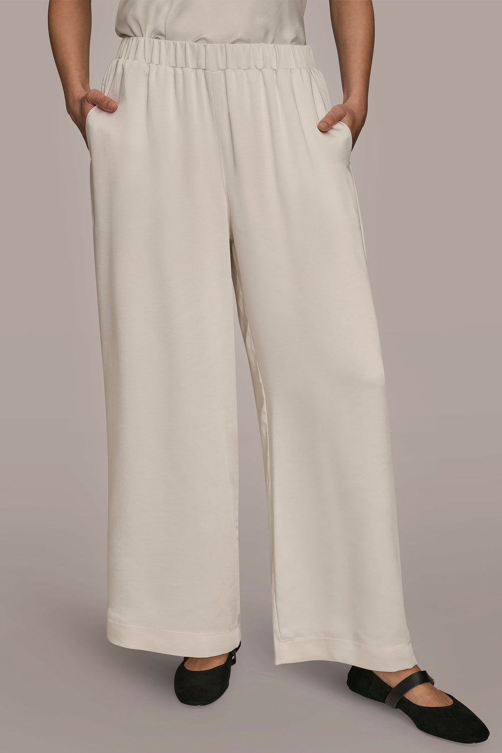 Donna Karan | SATIN MID-RISE RELAXED PANT