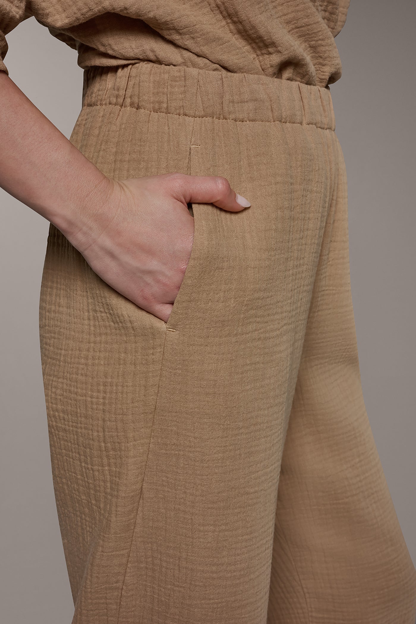 Donna Karan | MID-RISE STRAIGHT-LEG PANT