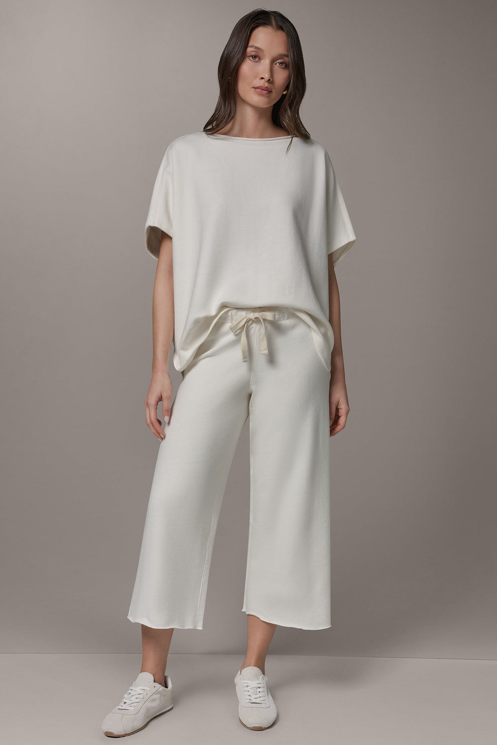 Donna Karan | MID-RISE STRAIGHT-LEG CAPRI PANT