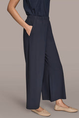 Donna Karan | THE MODERN TRAVEL MID-RISE RELAXED ANKLE PANT