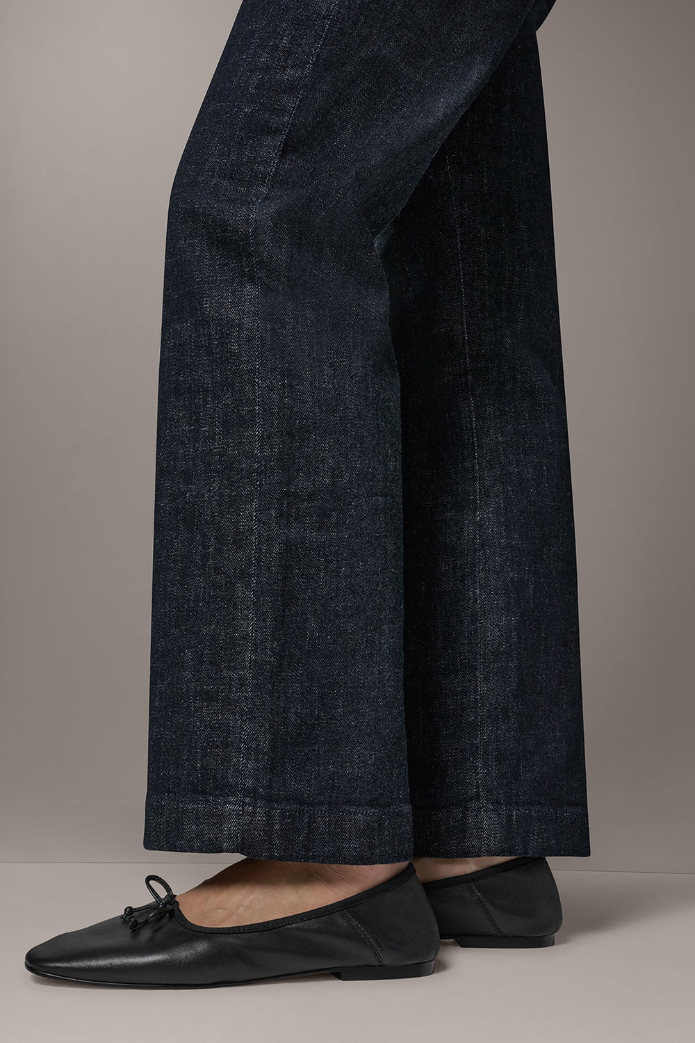 Donna Karan | THE DONNA MID-RISE TROUSER JEAN