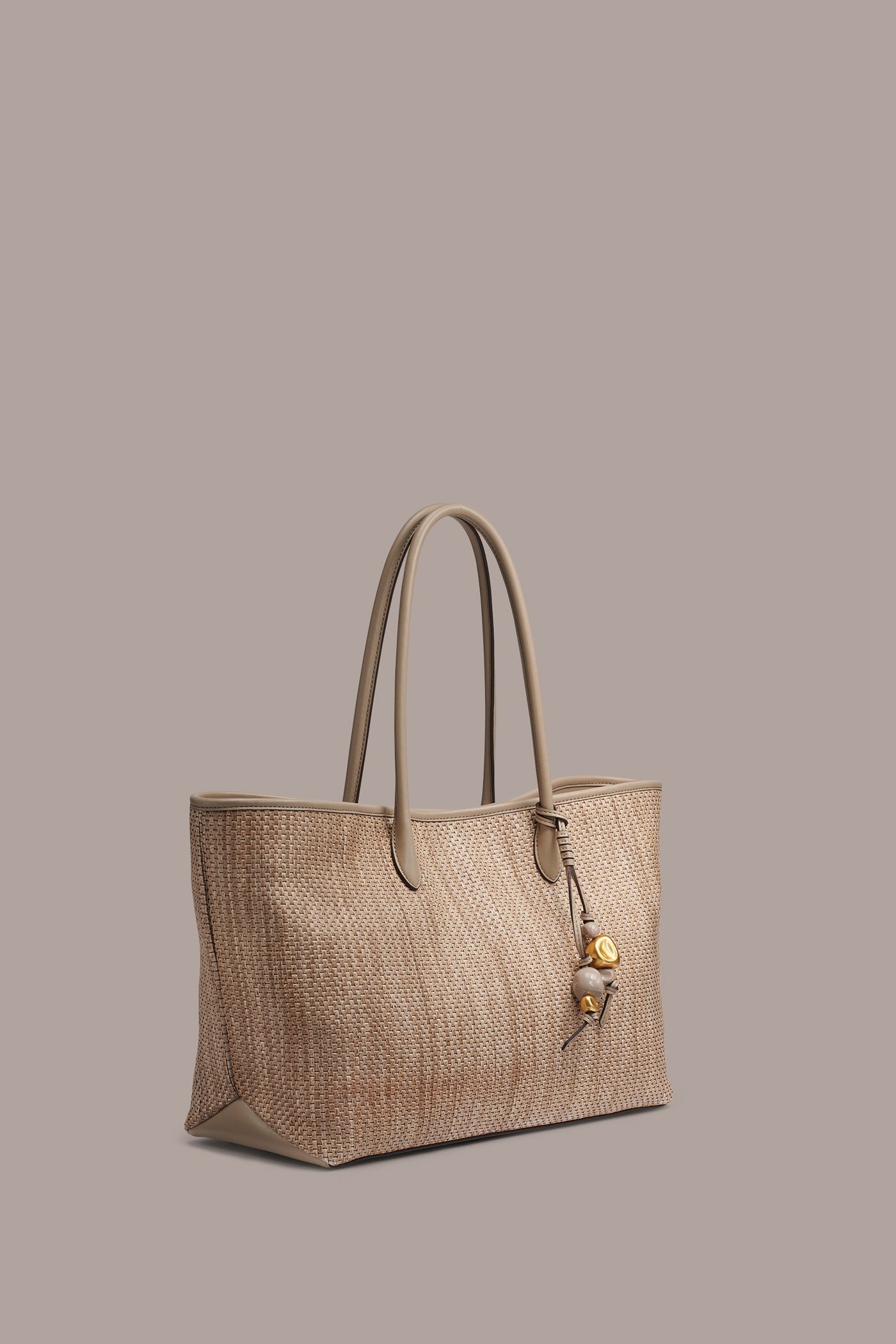 Donna Karan | WEEKEND MEDIUM RAFFIA TOTE