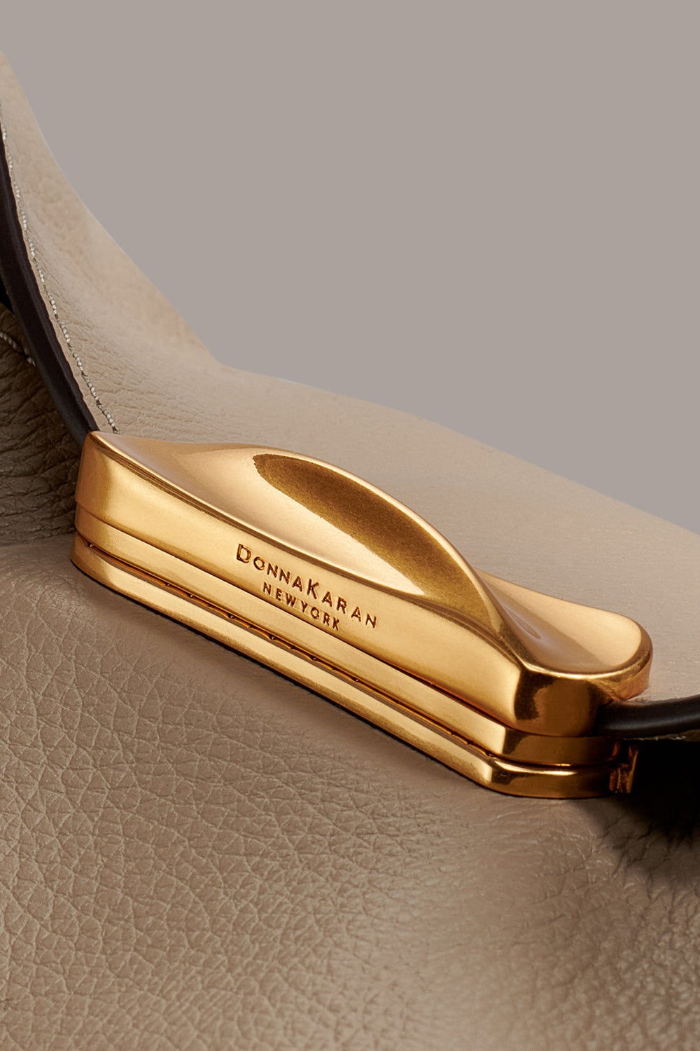 Donna Karan | AMAGANSETT SHOULDER BAG
