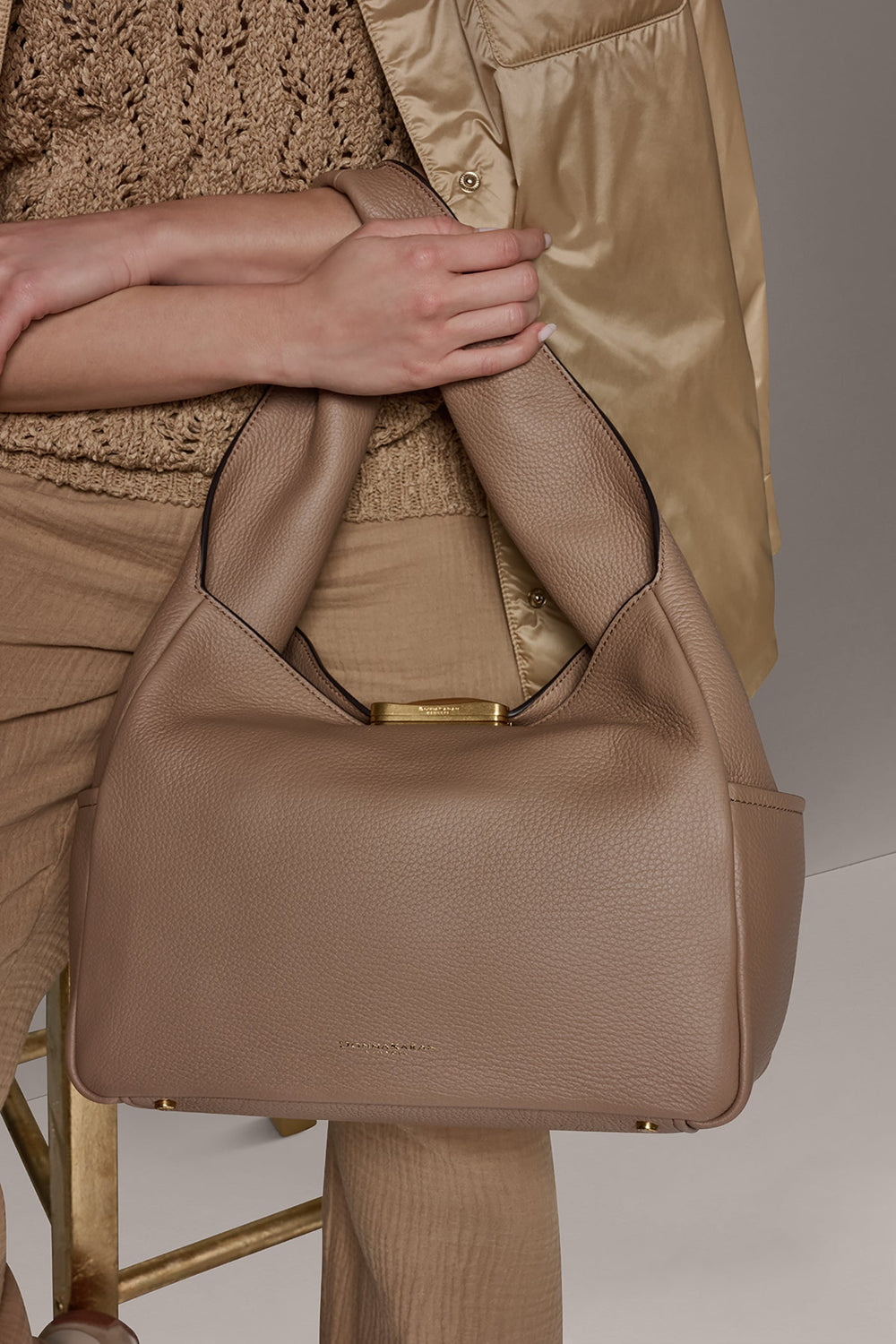Donna Karan | AMAGANSETT SHOULDER BAG