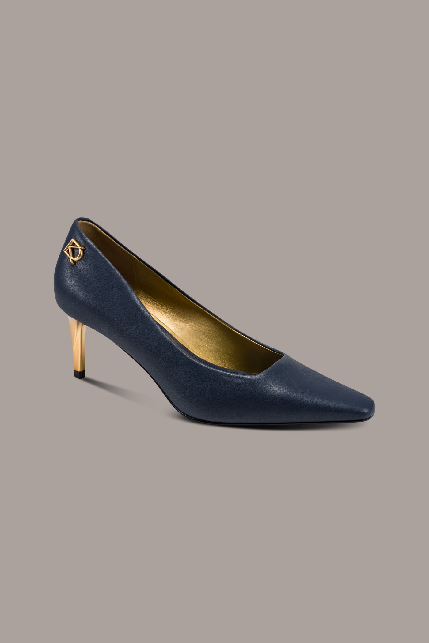 Donna Karan | SAVITA MID PUMP