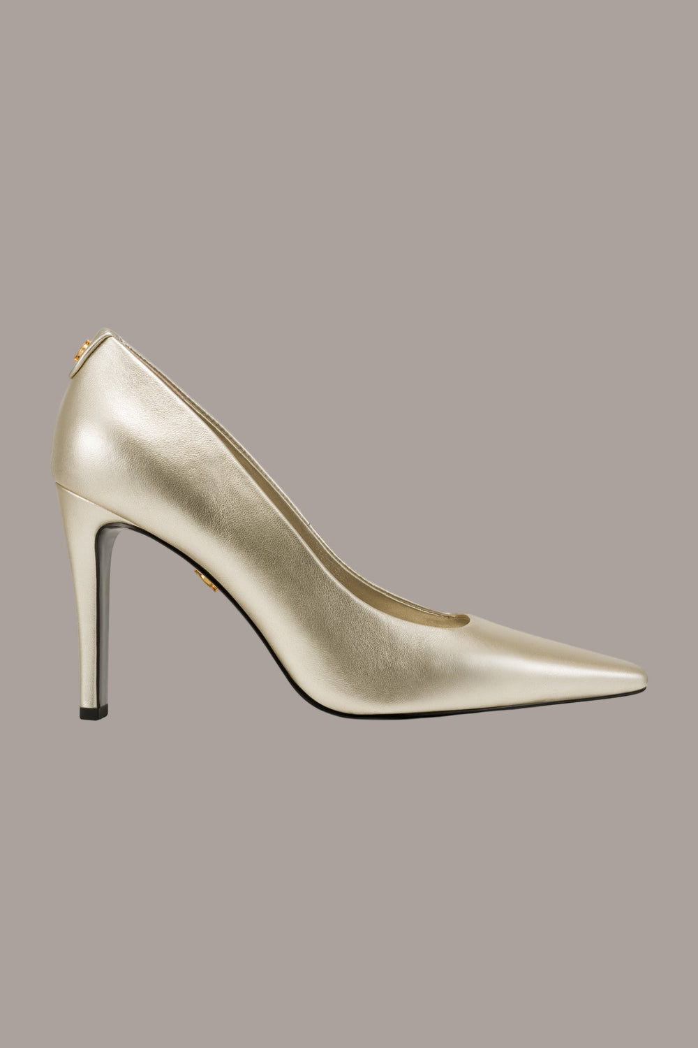 Donna Karan | SAVITA II HIGH PUMP