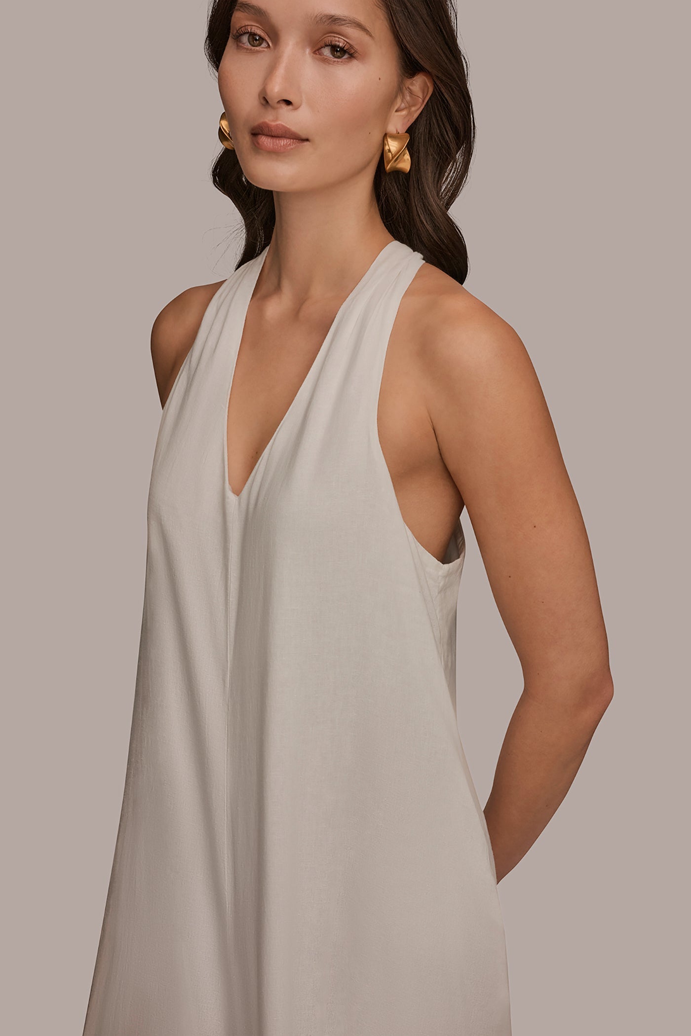 Donna Karan | LINEN-BLEND SLEEVELESS OMBRÉ TWIST-BACK MIDI HALTER DRESS