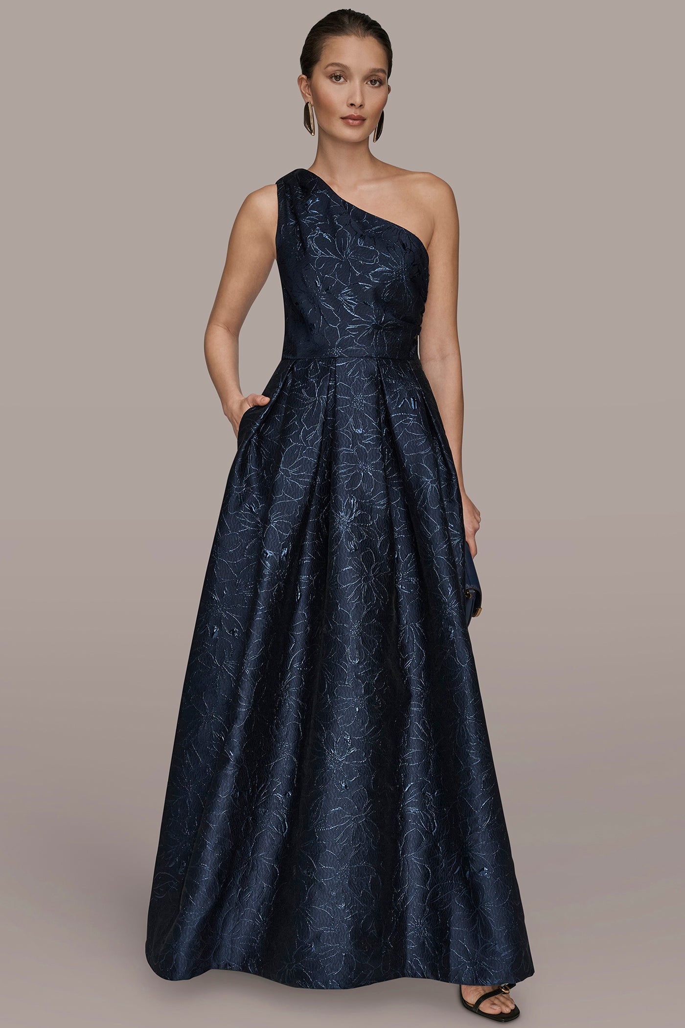 Donna Karan | METALLIC FLORAL-JACQUARD ONE-SHOULDER BALL GOWN