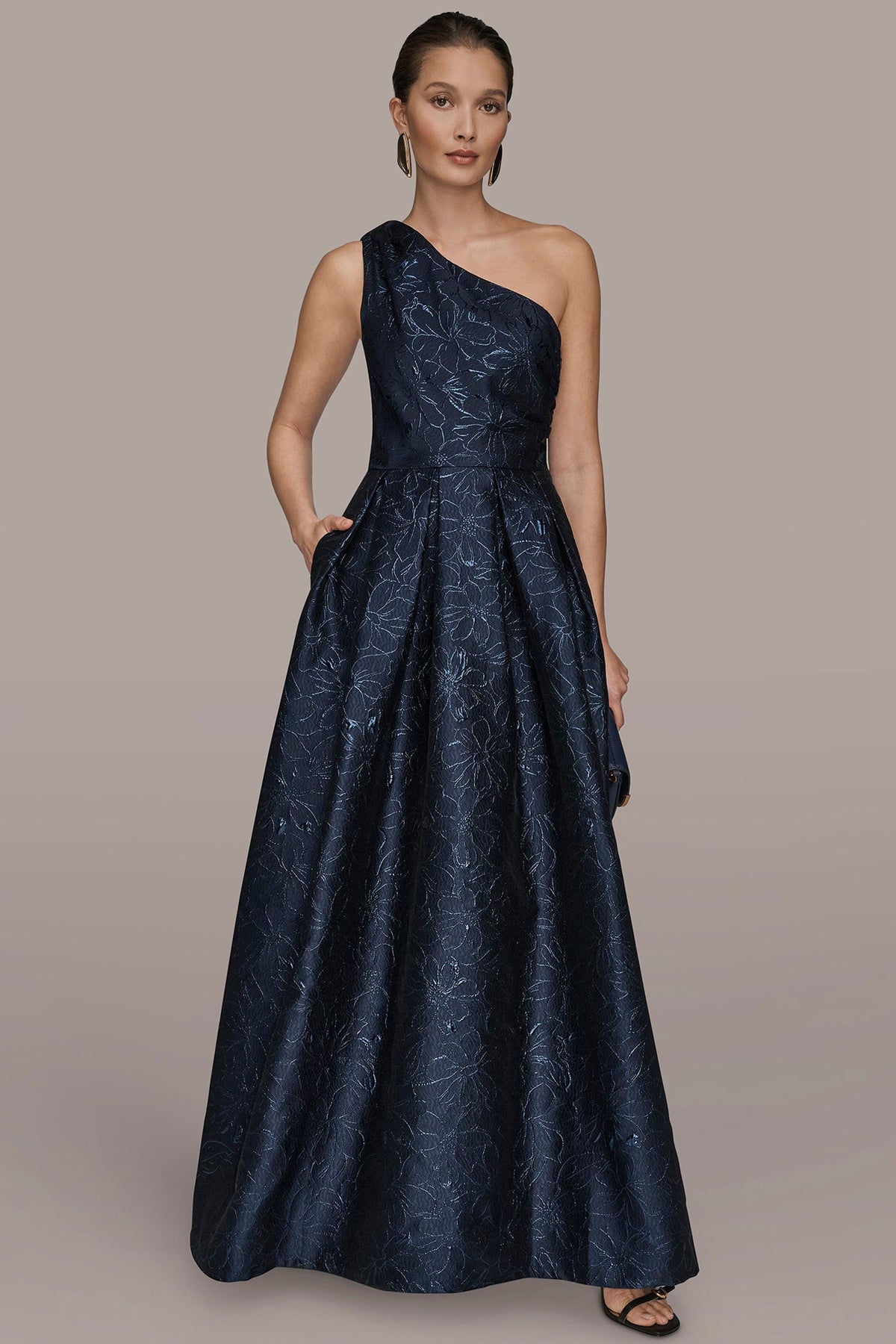Donna Karan | METALLIC FLORAL-JACQUARD ONE-SHOULDER BALL GOWN