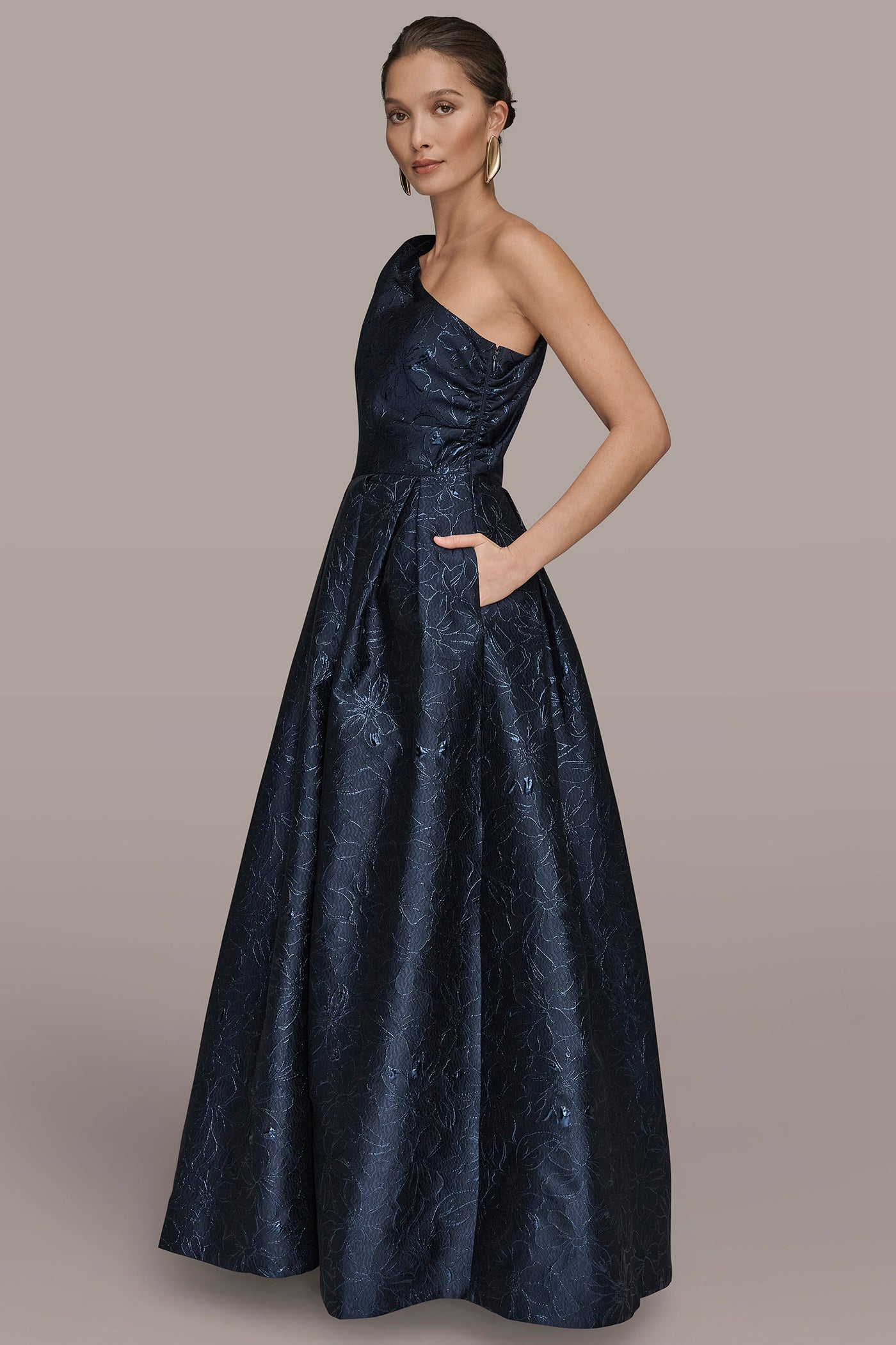 Donna Karan | METALLIC FLORAL-JACQUARD ONE-SHOULDER BALL GOWN