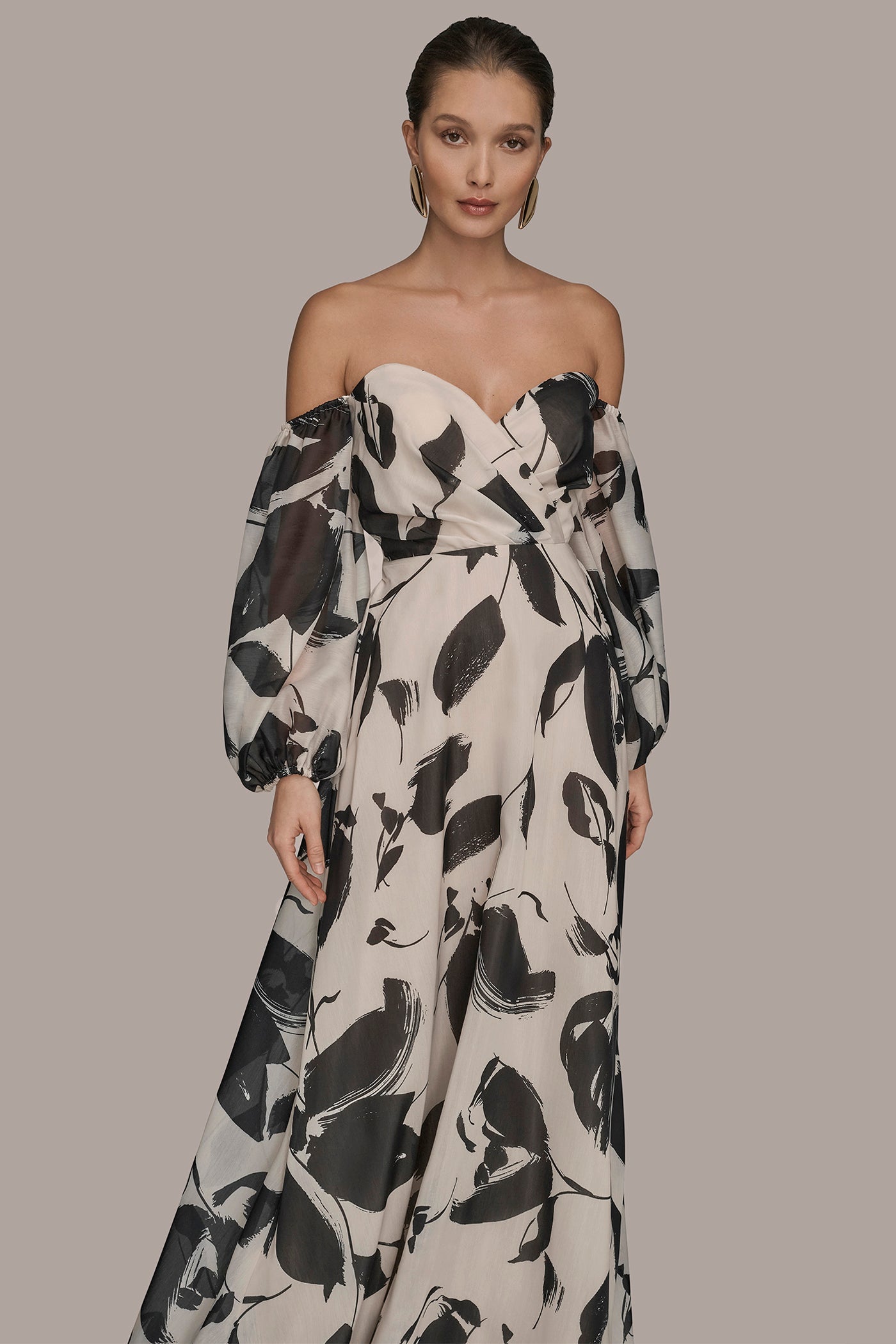 Donna Karan | ORGANZA OFF-THE-SHOULDER FLORAL GOWN