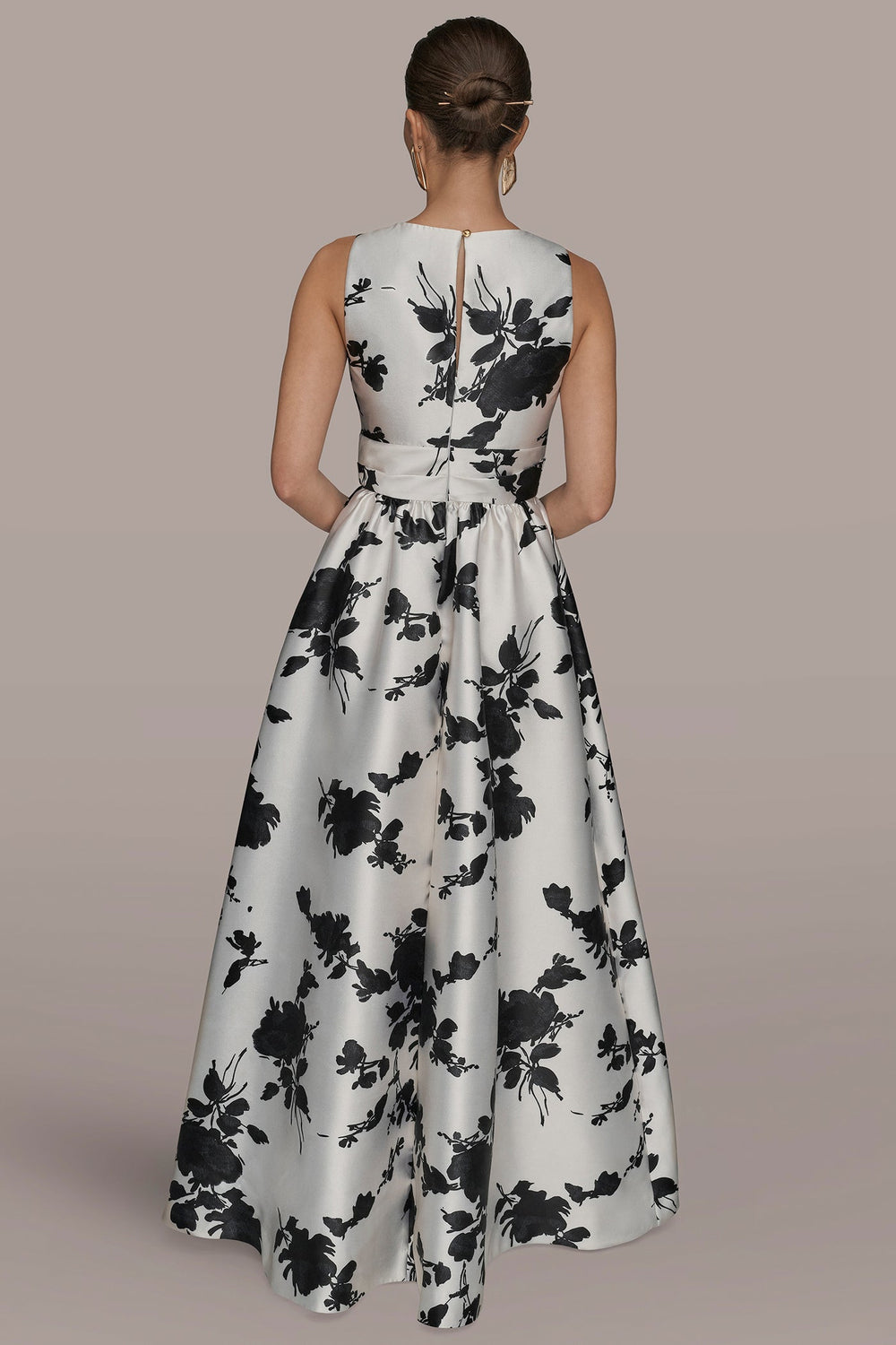 Donna Karan | MIKADO SLEEVELESS V-NECK FLORAL GOWN