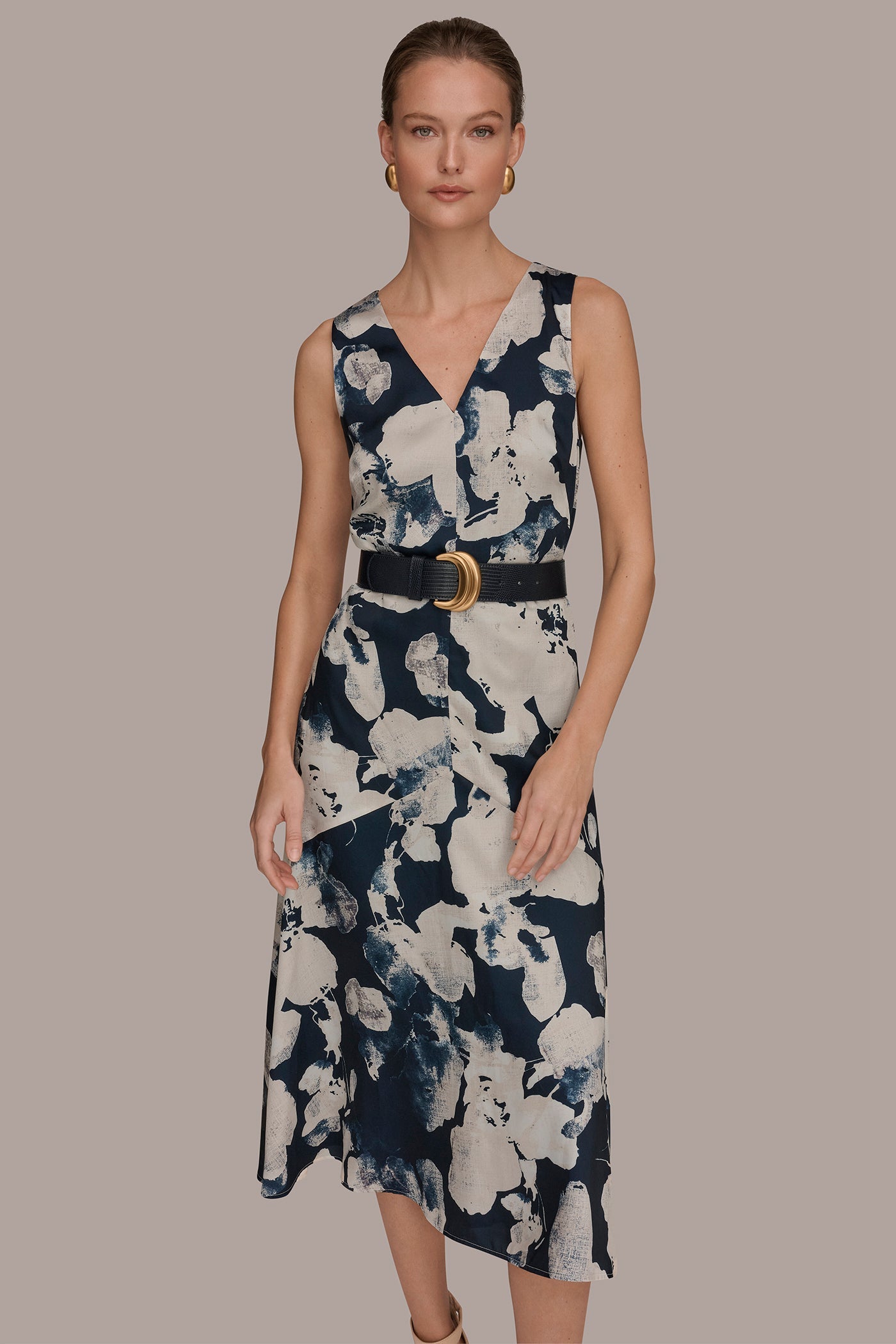 Donna Karan | V-NECK FLORAL DRESS