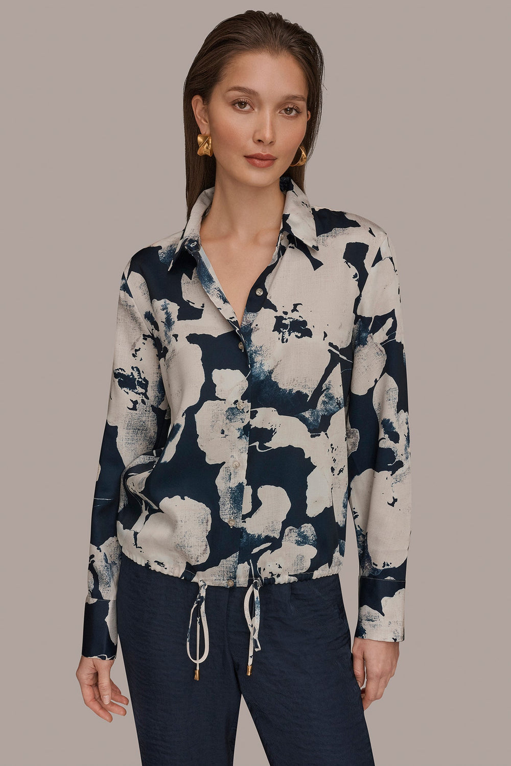 Donna Karan | DRAWSTRING HEM BLOUSE