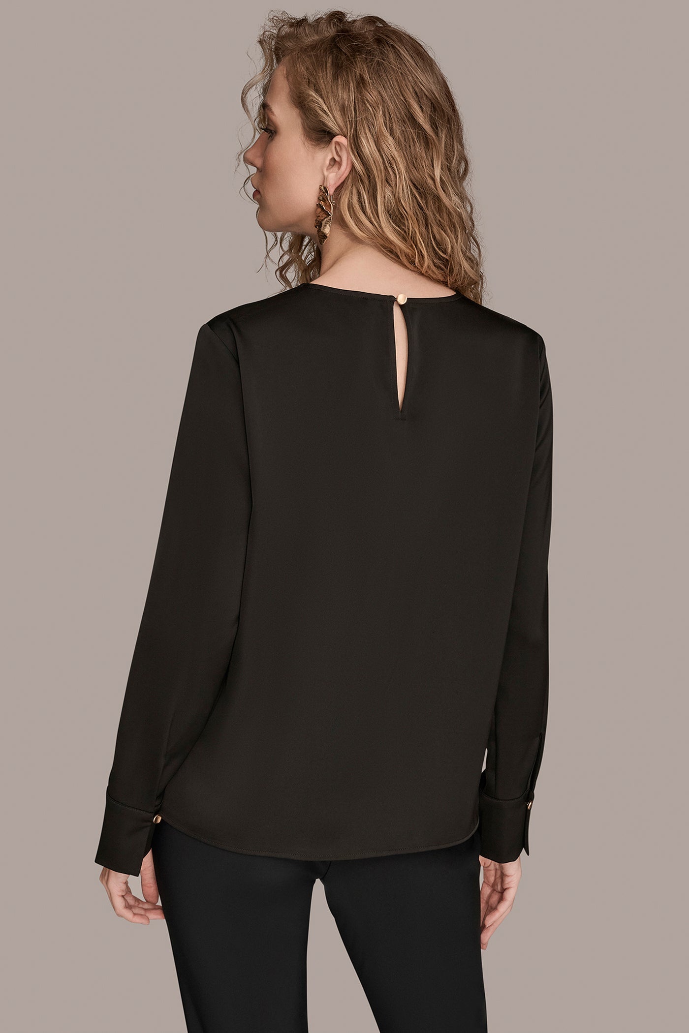 Donna Karan | LONG SLEEVE RING V-NECK BLOUSE